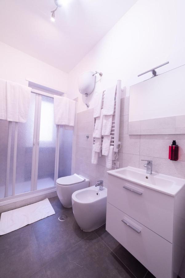 Emily A Roma Apartment Bagian luar foto